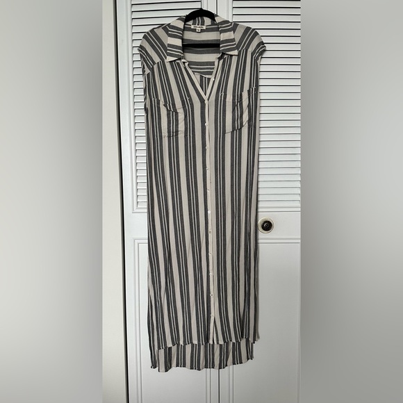 Billabong Midi Dress - Picture 1 of 11